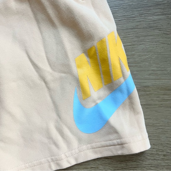 Nike Boys Peach Pastel Sweat Shorts Side Swoosh Boy’s Medium Yellow Blue - Picture 3 of 5